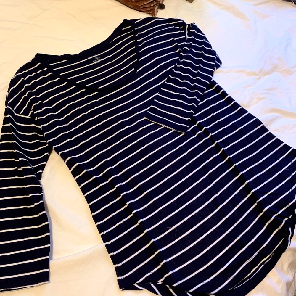Perfect summer 3/4 sleeve navy and white striped T